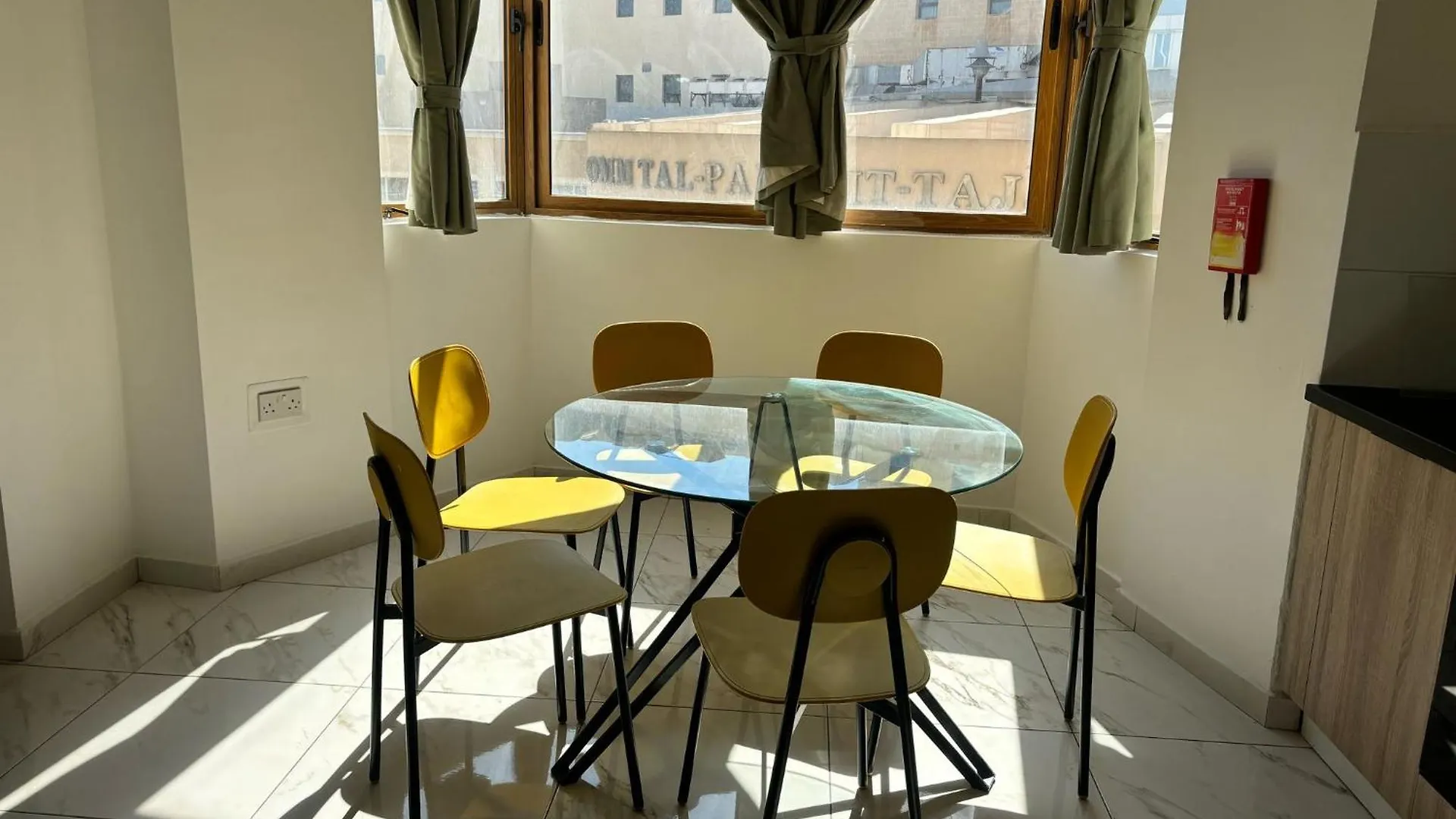 Paceville Saint Julian'S Apt 0*,  Malta